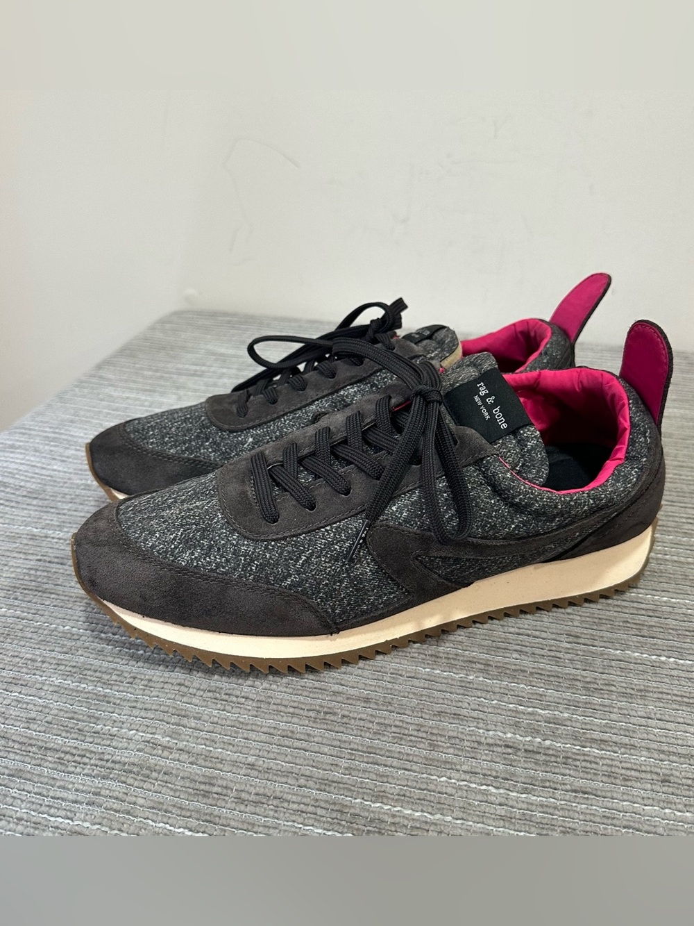 Rag & Bone Retro Runner Nord Ann‎ Grey Denim Pink Sneakers Sz US 10, EU 40 Shoes